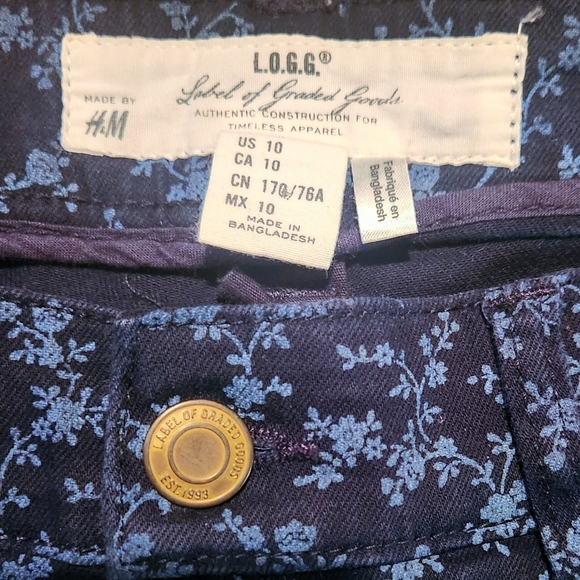 H&M Floral Denim Shorts Size 10 - Picture 3 of 6